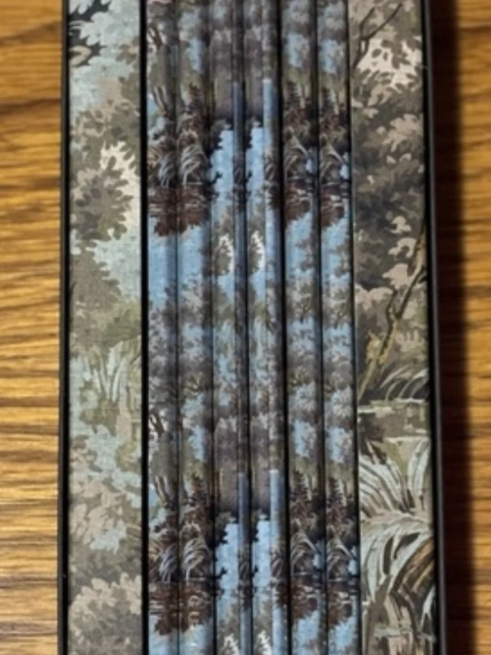 Gucci VIP PROMO Pencil Gift Set With Collector Box